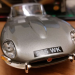 Jaguar "E" Coupe 1961 1:18 Bburago коллекционная модель автомобиля red фото - 17