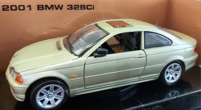 BMW 328Ci 2001 масштаб 1:24 коллекционная металлическая модель автомобиля gold