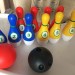 Игровой набор для боулинга — 10 кегель и два мяча фото - 2