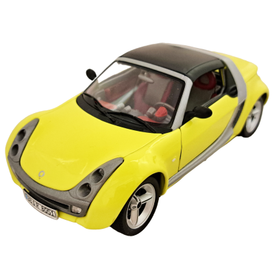 Smart Roadster коллекционная модель автомобиля 1:24 yellow