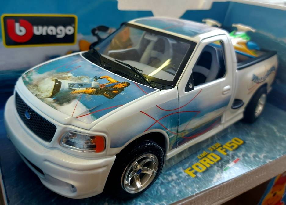 Ford F150 Water Scooter 1:21 коллекционная модель автомобиля фото