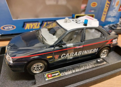 Alfa Romeo 156 Security Force Carabinieri 1997 1:24 коллекционная масштабная модель автомобиля
