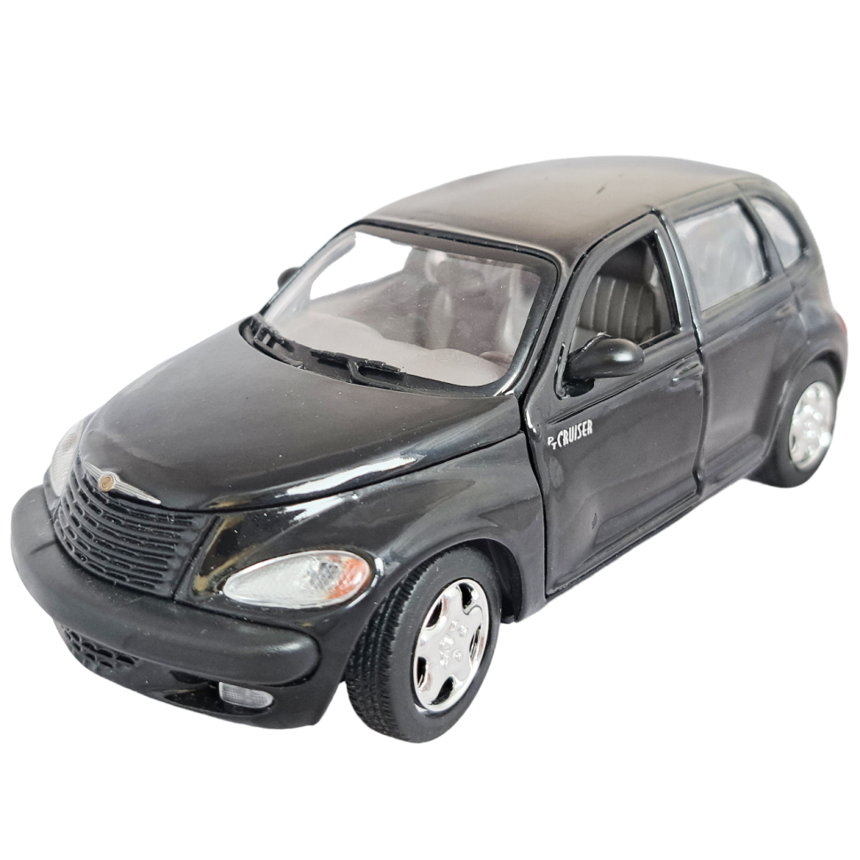 Chrysler PT Cruiser коллекционная модель автомобиля масштаб 1:24 black фото